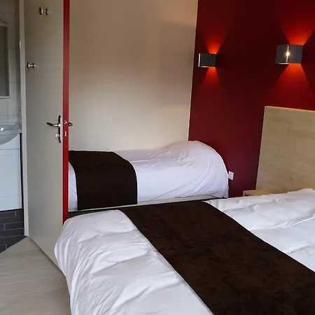 La Godiniere Отель 3*